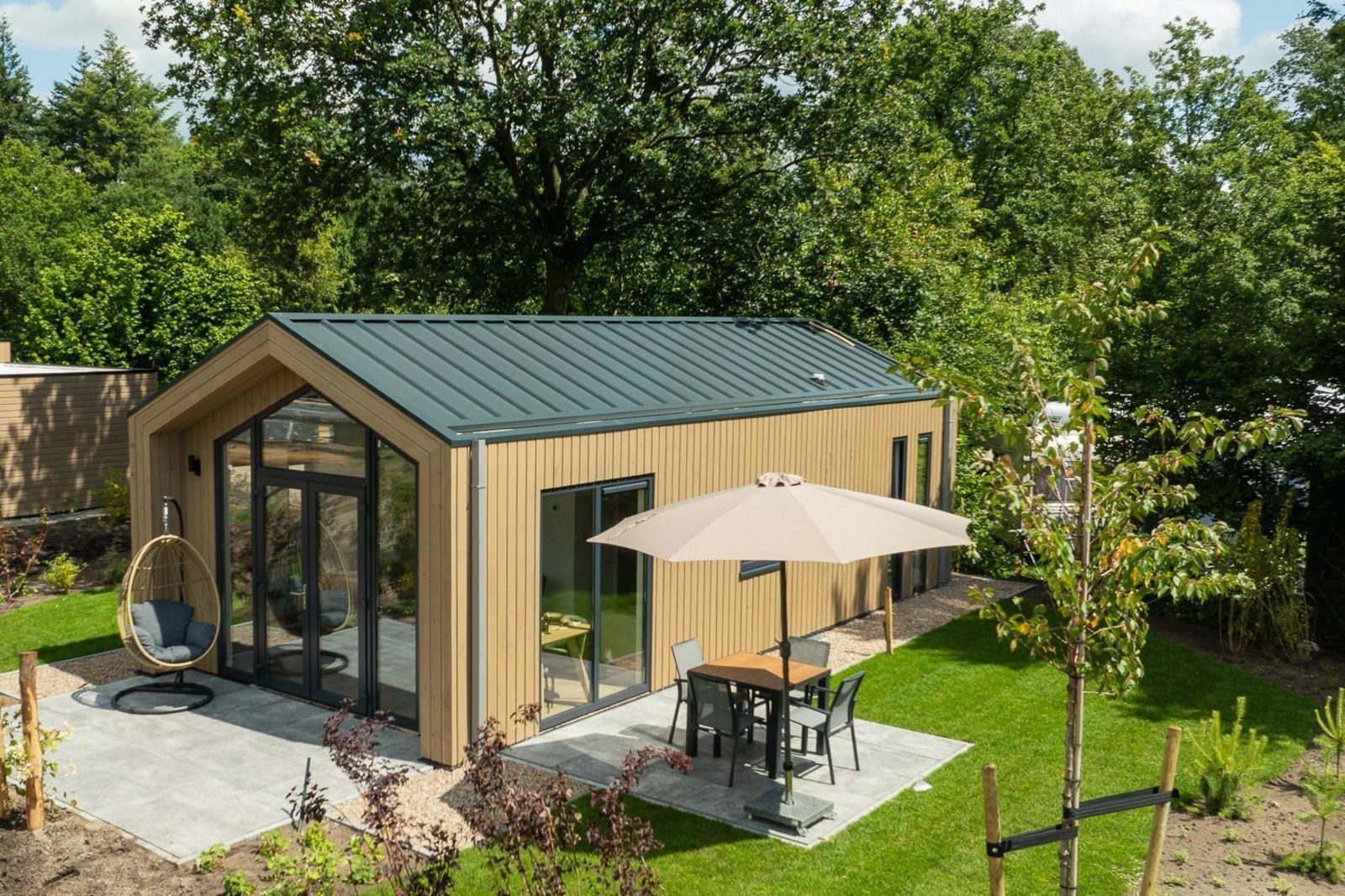 Tiny Lodge met Hottub - 4 personen - Nederland - Gelderland - Lieren